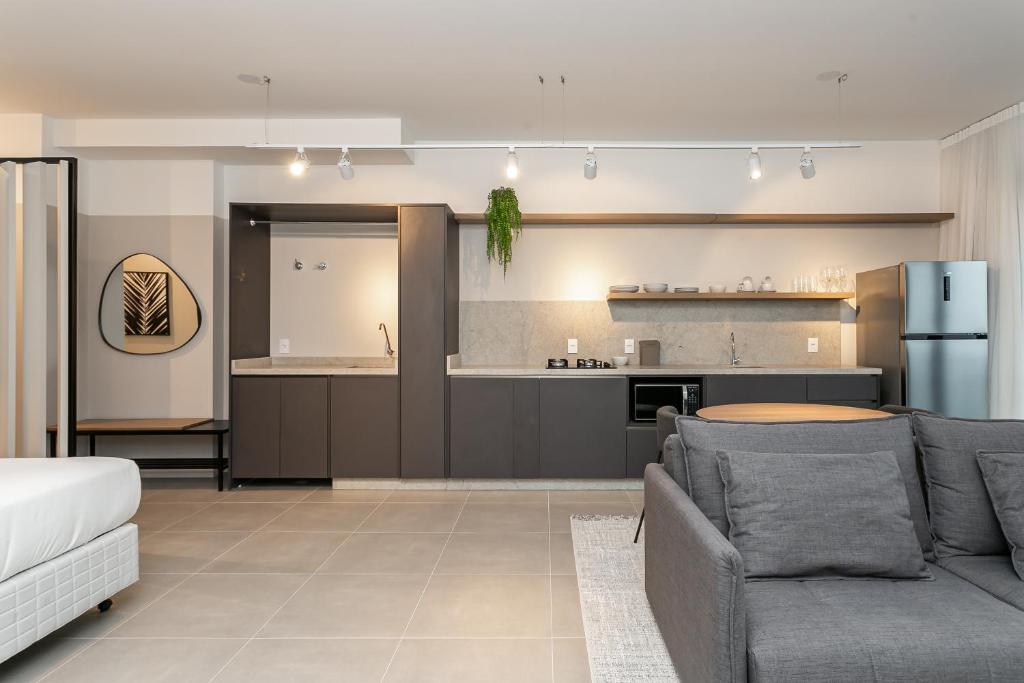 Studios Tower by Viva