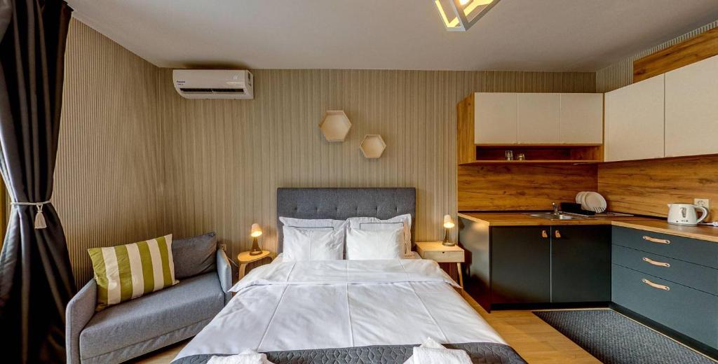 BOUTIQUE Hotel ENTRY E