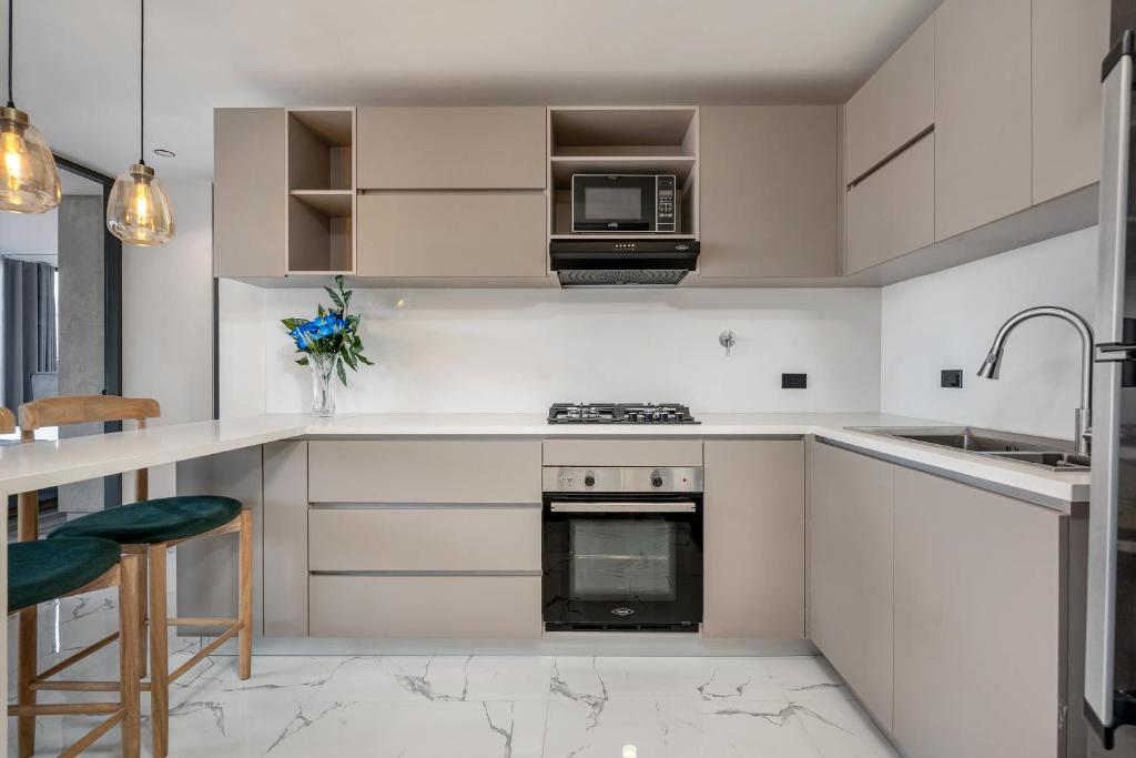 Apartamentos HOUSY Laureles (HOUSY Host)