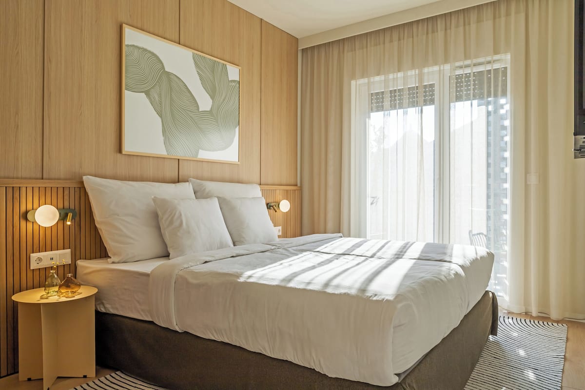 Marone Suites