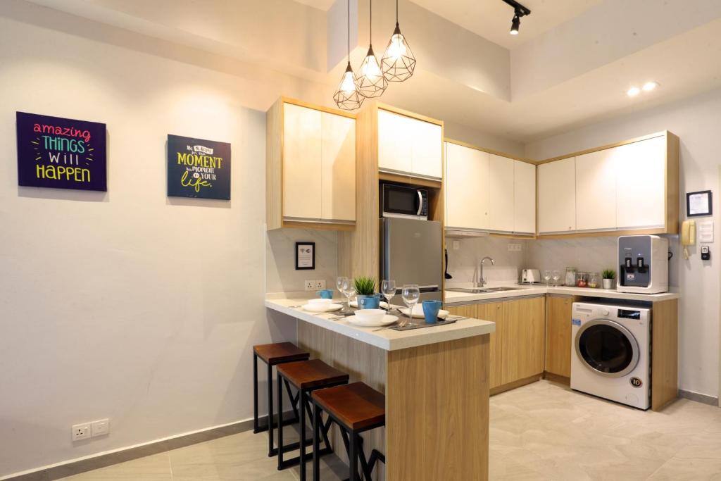 Parkview Service Apartments