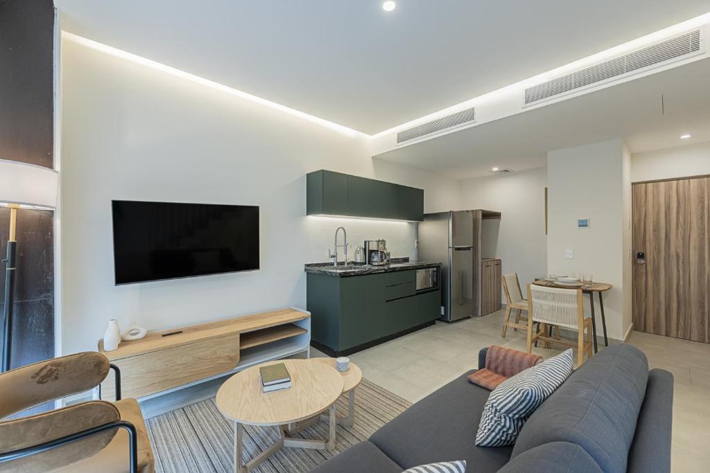 Cuadra 134 Residencial Condesa