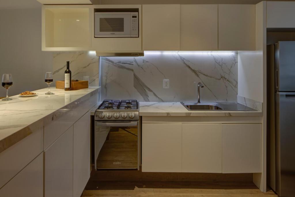 Reforma Guest House