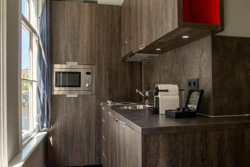Eden Studios & Apartments