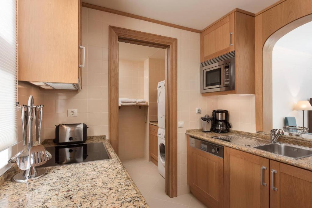 Pine Cliffs Residence (Marriott International)