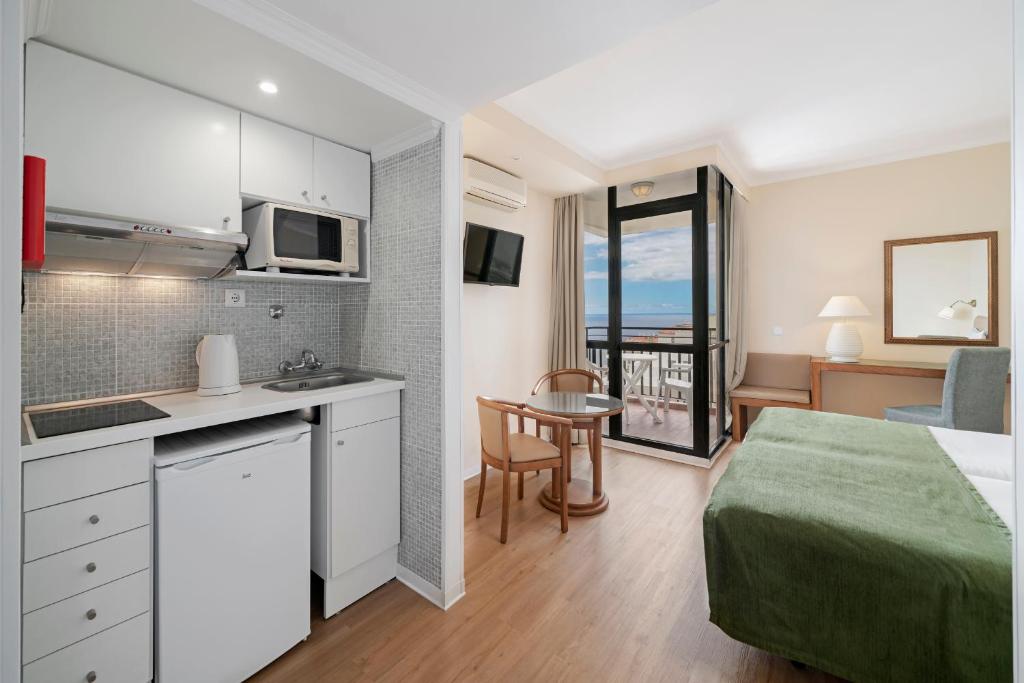 Dorisol Mimosa Studio Hotel