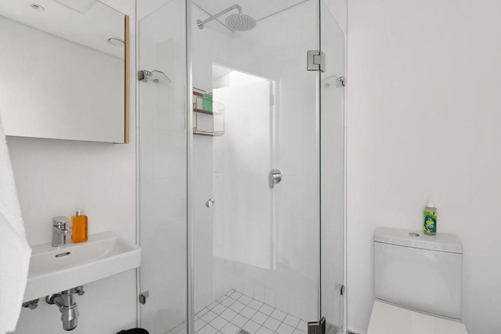 SIX ON N - Fluent Serviced Apartments