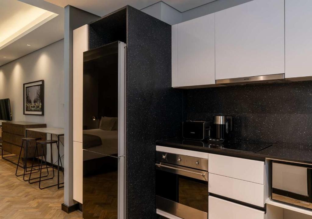 The Onyx Apartment Hotel by NEWMARK