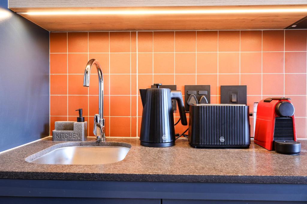 THREE43 on B - Fluent Serviced Apartments