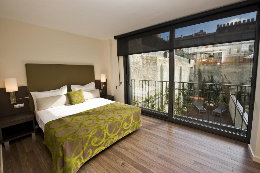 CASP74 Apartments