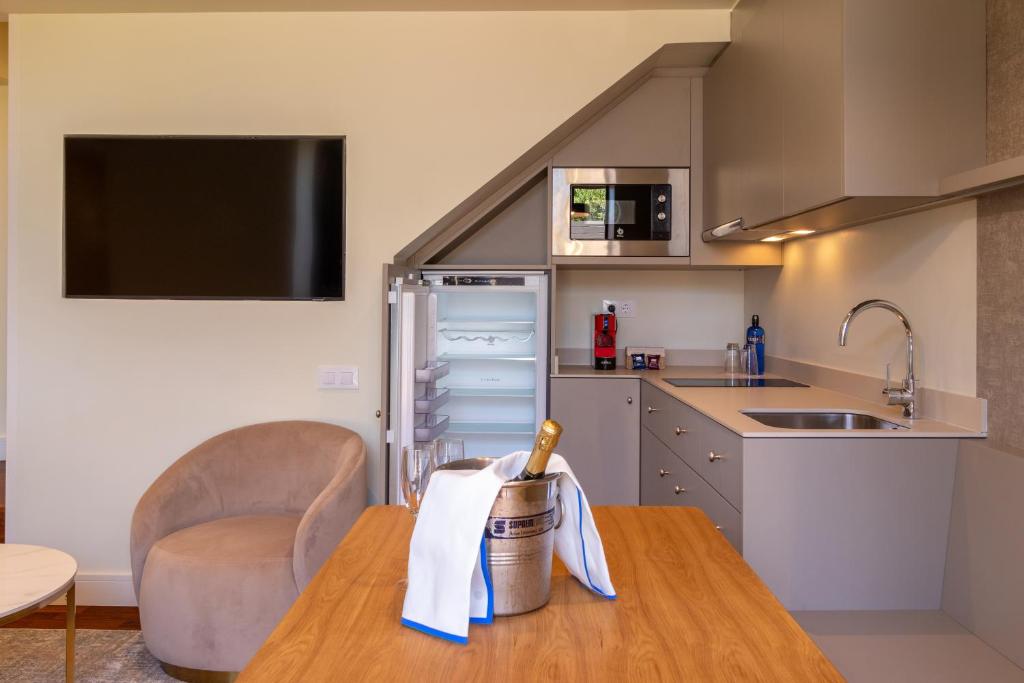 Duquesa Suites