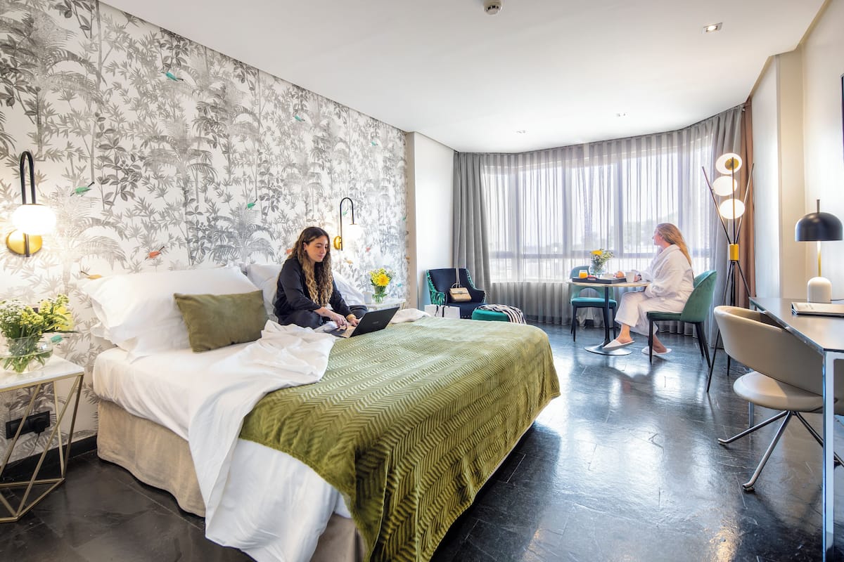 ApartoSuites Jardines de Sabatini