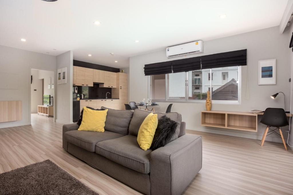 Studio 365 Serviced Apartments