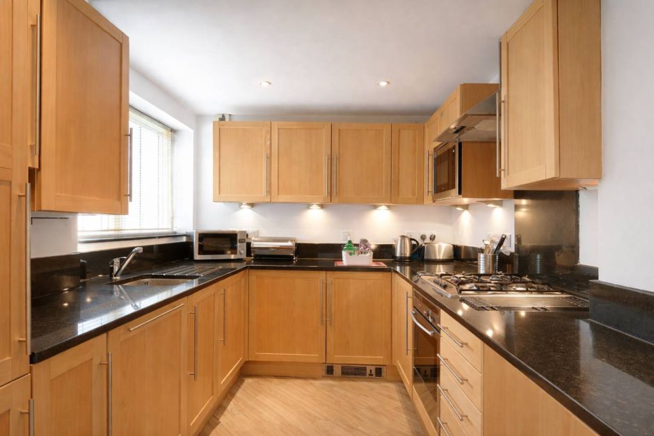 Roomspace Serviced Apartments - The Courtyard