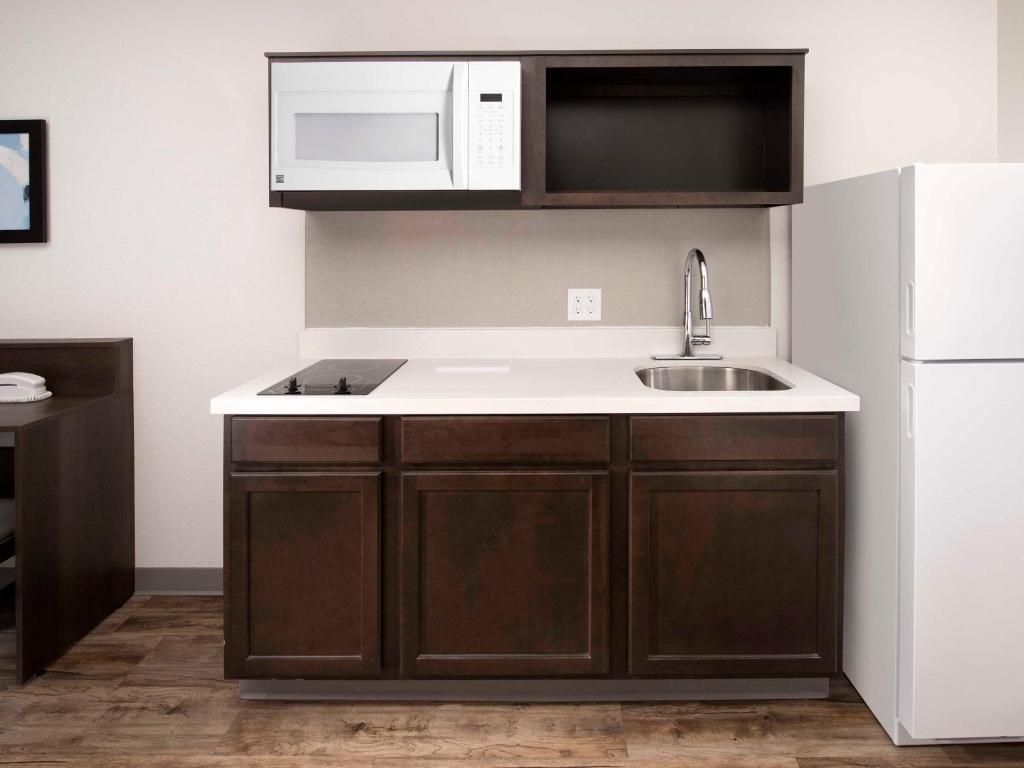 WoodSpring Suites Austin Central