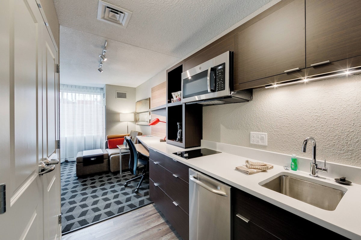 TownePlace Suites by Marriott North Kansas City